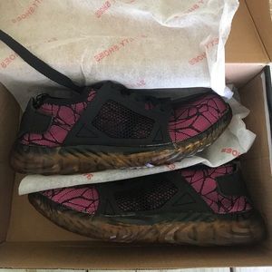 Women’s Indestructible Shoes